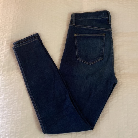 Madewell 10 inch High Rise Skinny Jeans, Hayes Wash, size 29 - Picture 8 of 9